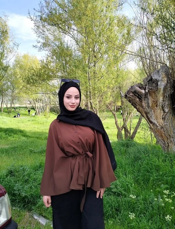 Güvercinlik Güvenilir Bayan Escort Bayan Zeliha