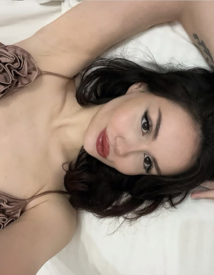 Şeremet Esmer Bayan Escort Aycan